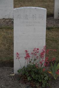 Les Baraques Military Cemetery Sangatte - Liu Lin, 